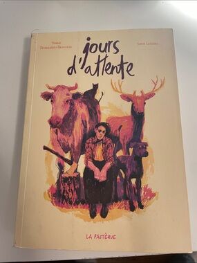 Jours d'attente - Illustrated French Book in Cream & Pink Cover